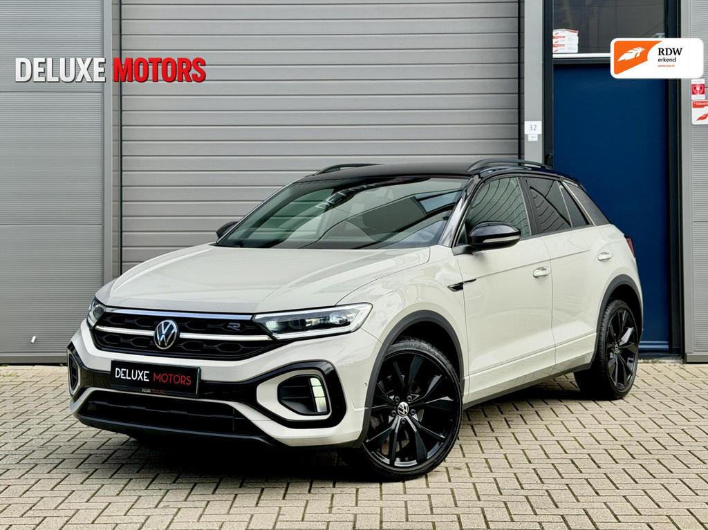 Volkswagen T-Roc 1.5 TSI R-Line DSG Keyless|Camera|IQ|Massag, Zwart, 4 cilinders, 150 pk, Bedrijf