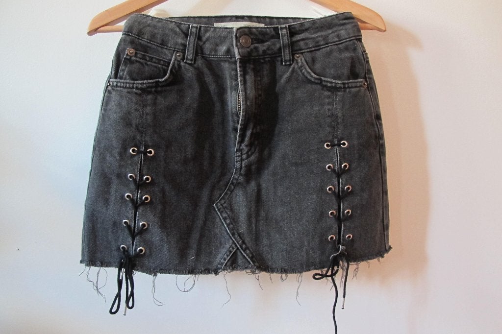 Lace up denim mini skirt (TOPSHOP), Zwart, Topshop, Ophalen of Verzenden, Maat 34 (XS) of kleiner