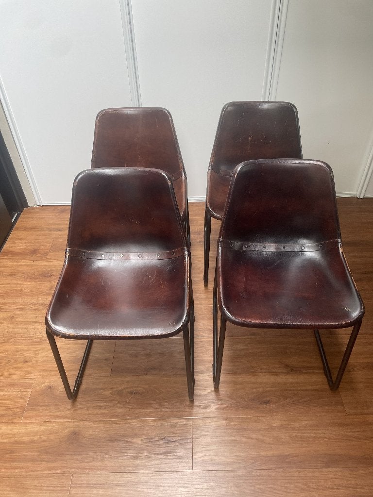 Te koop 4 prachtige eetkamerstoelen van zadelleer., Ophalen, Bruin, Zo goed als nieuw, Vier