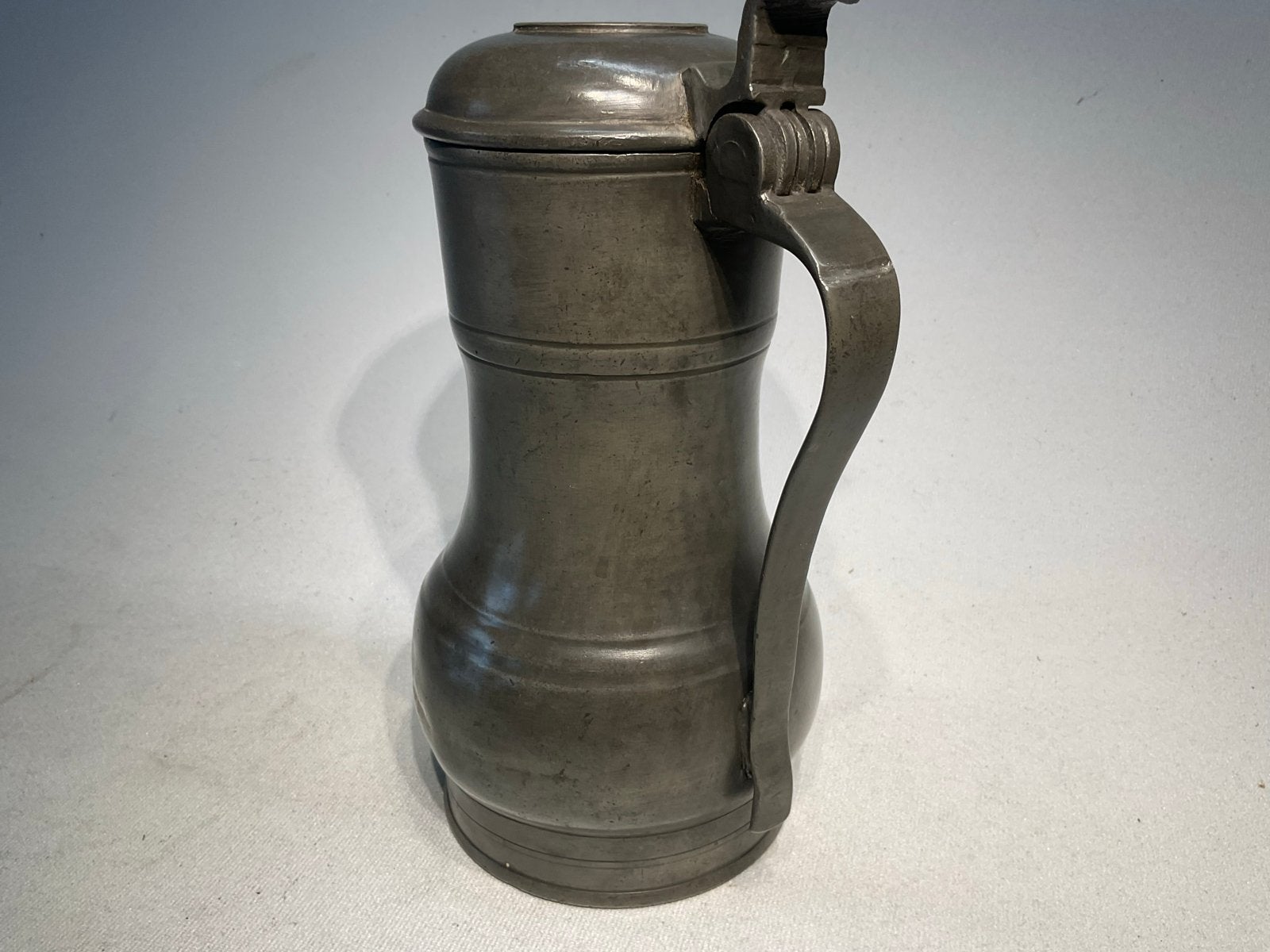 Antieke 18e-eeuwse gemerkte tinnen Rembrandt kan, 23 cm, Antiek en Kunst, Antiek | Tin, Ophalen of Verzenden