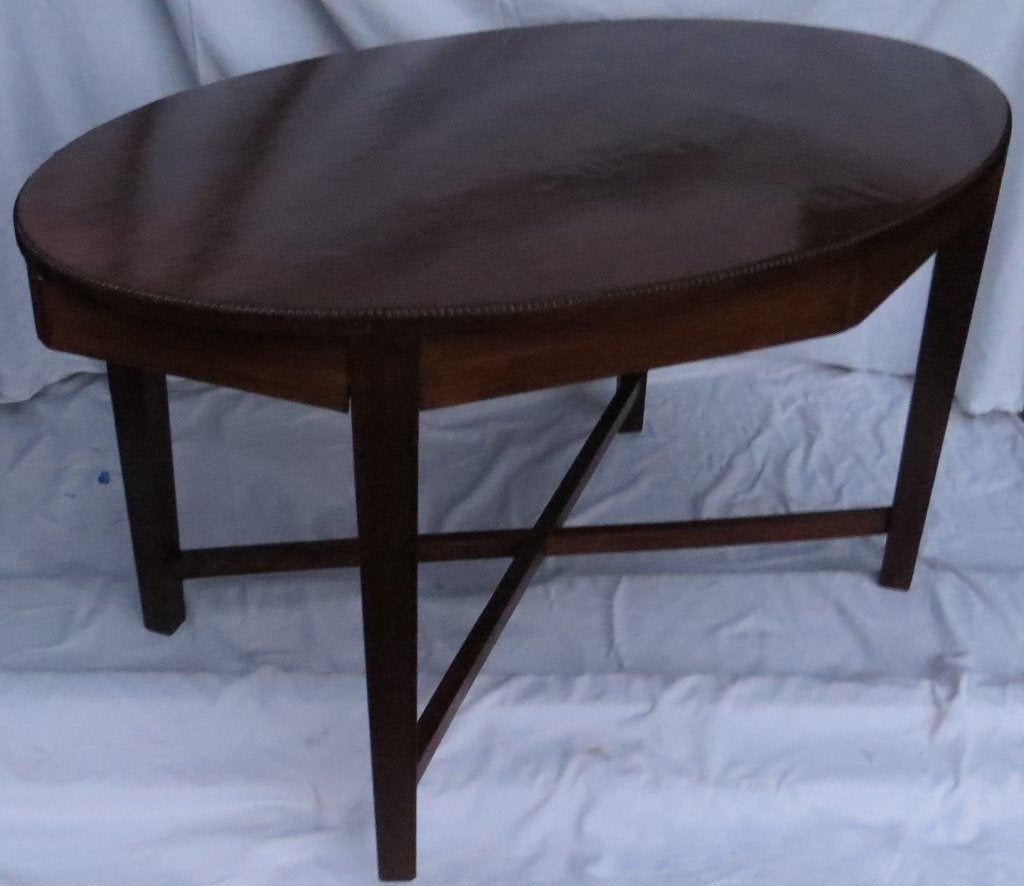 Mooie antieke bruine salontafel met kraaldelen. Ambachtelijk, 50 – 75, Gebruikt, 100 tot 150 cm, 50 tot 100 cm