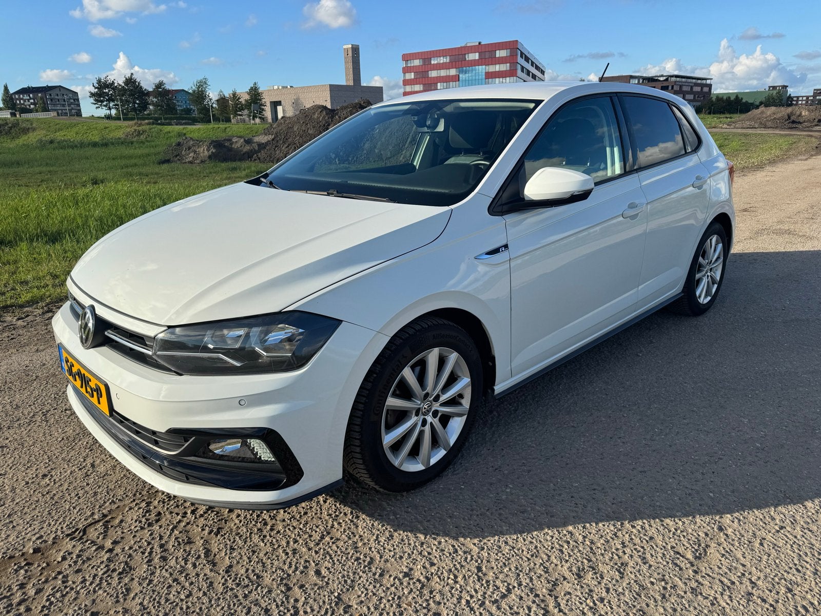 Volkswagen Polo R-Line 115pk 7-DSG 2018 Wit 1.0 tsi, Auto's, Stof, USB, Zwart, Origineel Nederlands