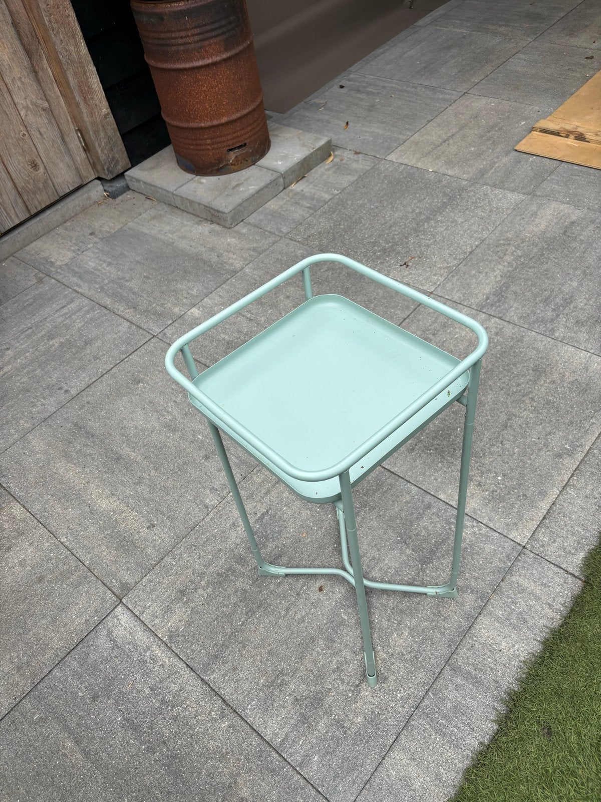 Metalen bijzettafel/plantentafel - mintgroen, Huis en Inrichting, Ophalen, Minder dan 55 cm, Gebruikt, Metaal of Aluminium