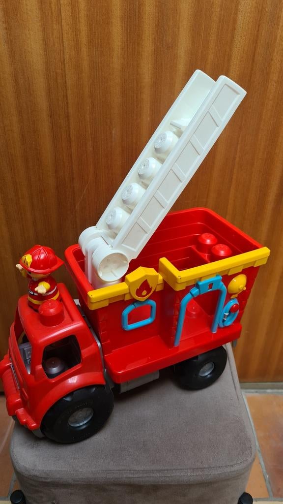 Mega Bloks Brandweerwagen met brandweerman, Kinderen en Baby's, Speelgoed | Speelgoedvoertuigen, Ophalen of Verzenden, Gebruikt
