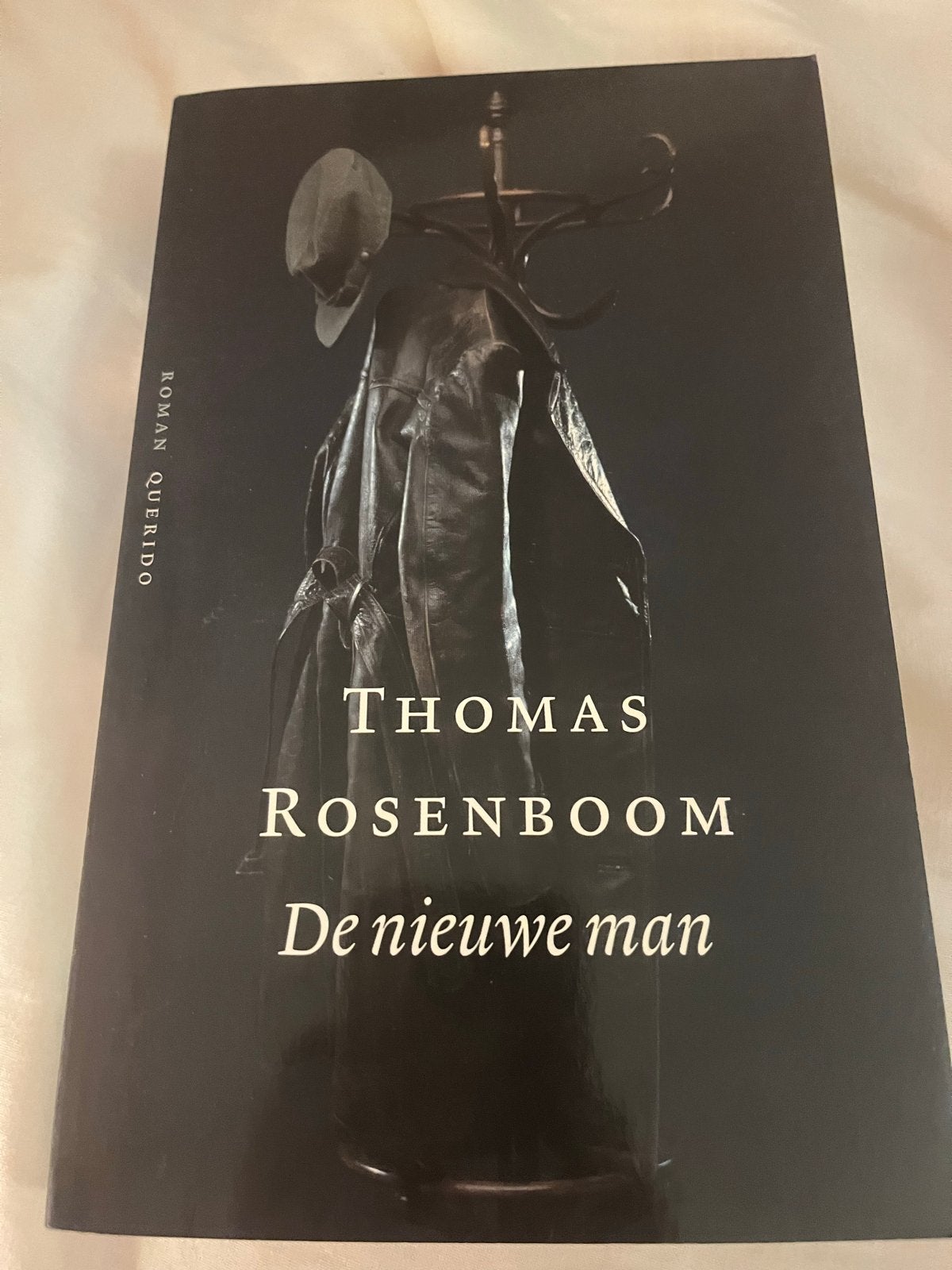 De nieuwe man - Thomas Rosenboom (Roman Querido), Ophalen of Verzenden, Zo goed als nieuw, Nederland