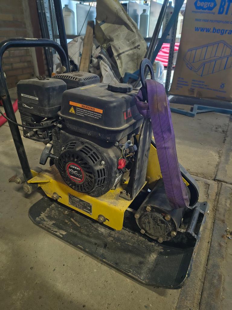 TE HUUR Hyundai Trilplaat 196cc, Doe-het-zelf en Verbouw, Ophalen, Gebruikt