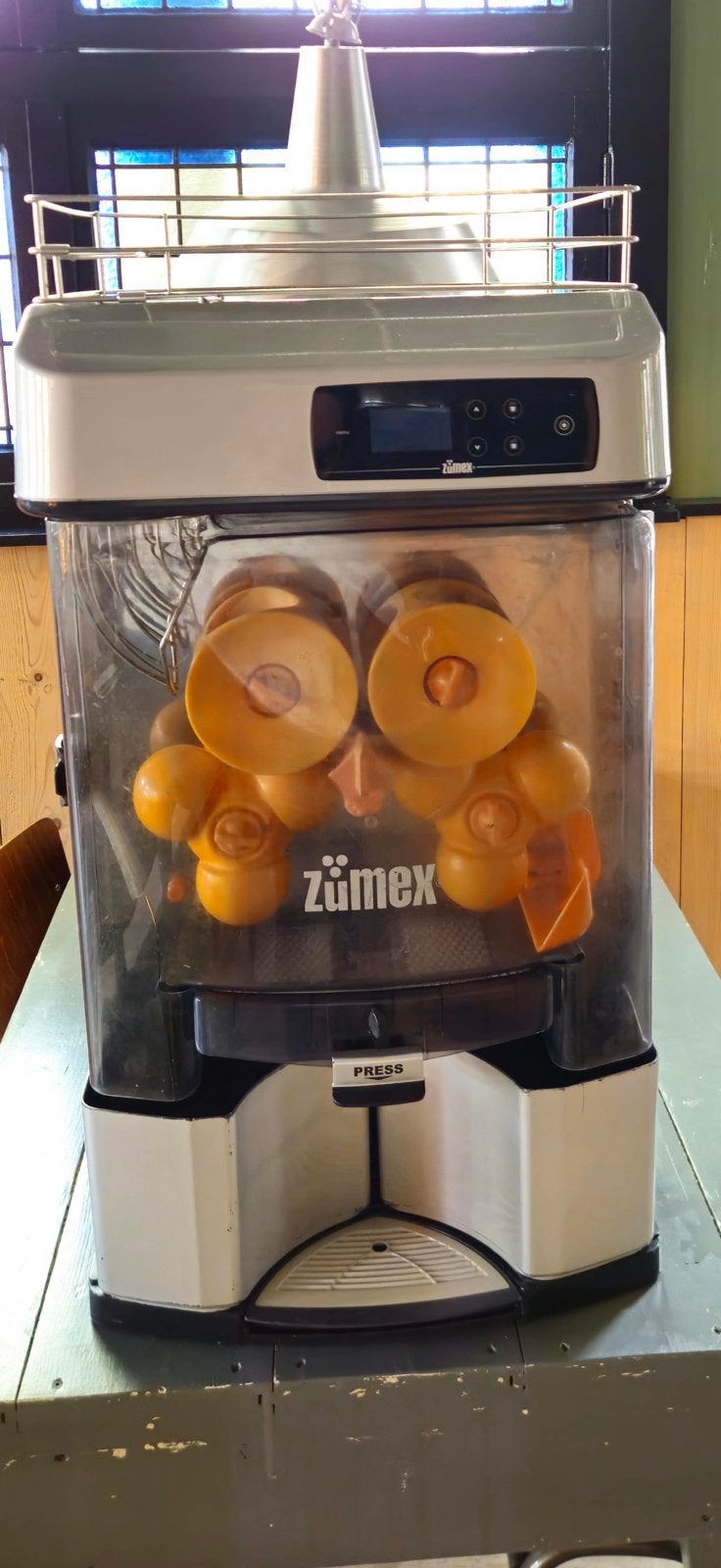 Zumex Versatile Pro -professionele citruspers, Ophalen, Gebruikt, Elektrisch, Citruspers