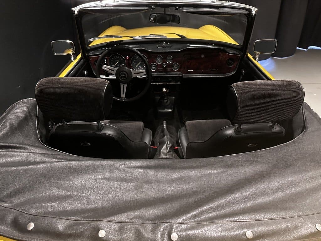 Triumph TR6 C (bj 1976), foto 12