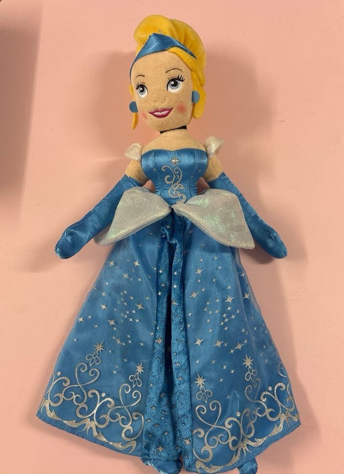 Disney Assepoester Knuffelpop met geluid, Ophalen of Verzenden, Zo goed als nieuw, Overige typen