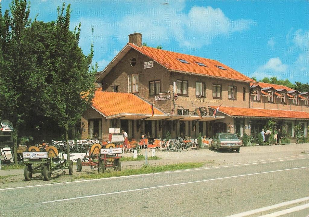 Loenen, Hotel Café Restaurant Bosoord, Ophalen of Verzenden, 1980 tot heden, Ongelopen, Gelderland