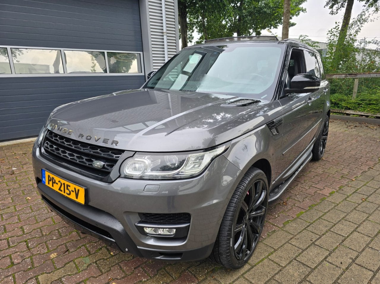 Land Rover Range Rover Sport 3.0SDV6 Autobiography Dynamic P, Auto's, Gebruikt, 2993 cc, 255 €/maand, Leder
