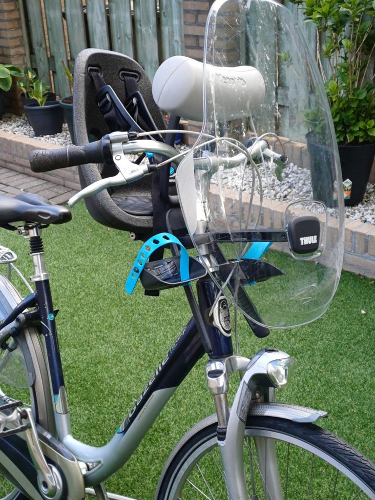 Thule yepp kinderzitje voor incl. windscherm en slaaprol., Fietsen en Brommers, Gebruikt, Windscherm, 1 zitje, Ophalen