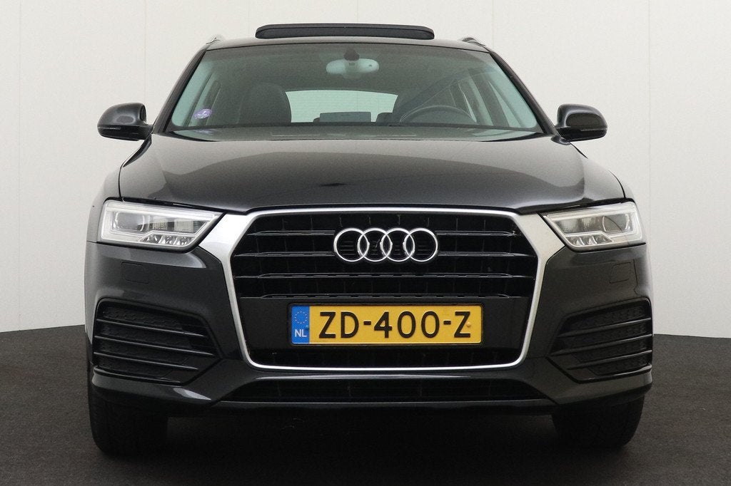 Audi Q3 1.4 150 Aut. TFSI S-Line Pano-dak Xenon Leder-Sports, Auto's, Audi, 4 cilinders, 150 pk, Zwart, Leder