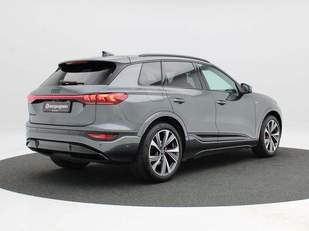 Audi Q6 S edition e-tron 83Kwh 252 PK | Tech Pro pakket | 21, Auto's, Audi, Automaat, Achterwielaandrijving, Zwart, Leder en Stof