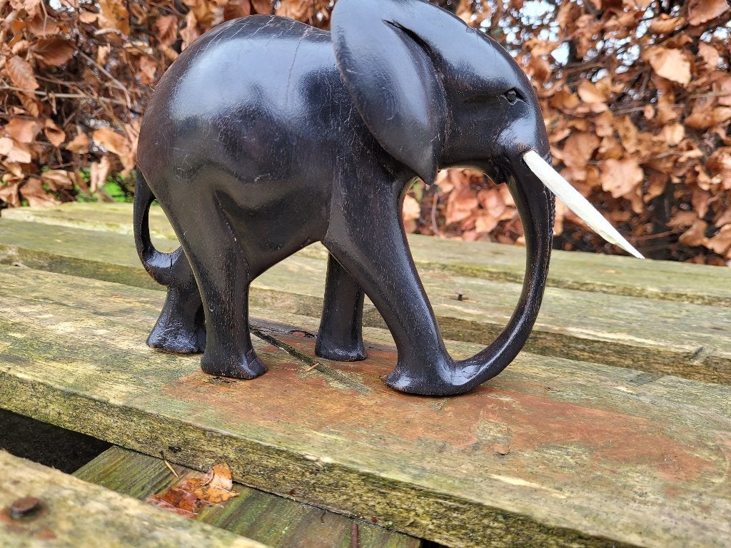 schitterende handgemaakte zwarte houten olifant, Ophalen of Verzenden, Houtsnijwerk