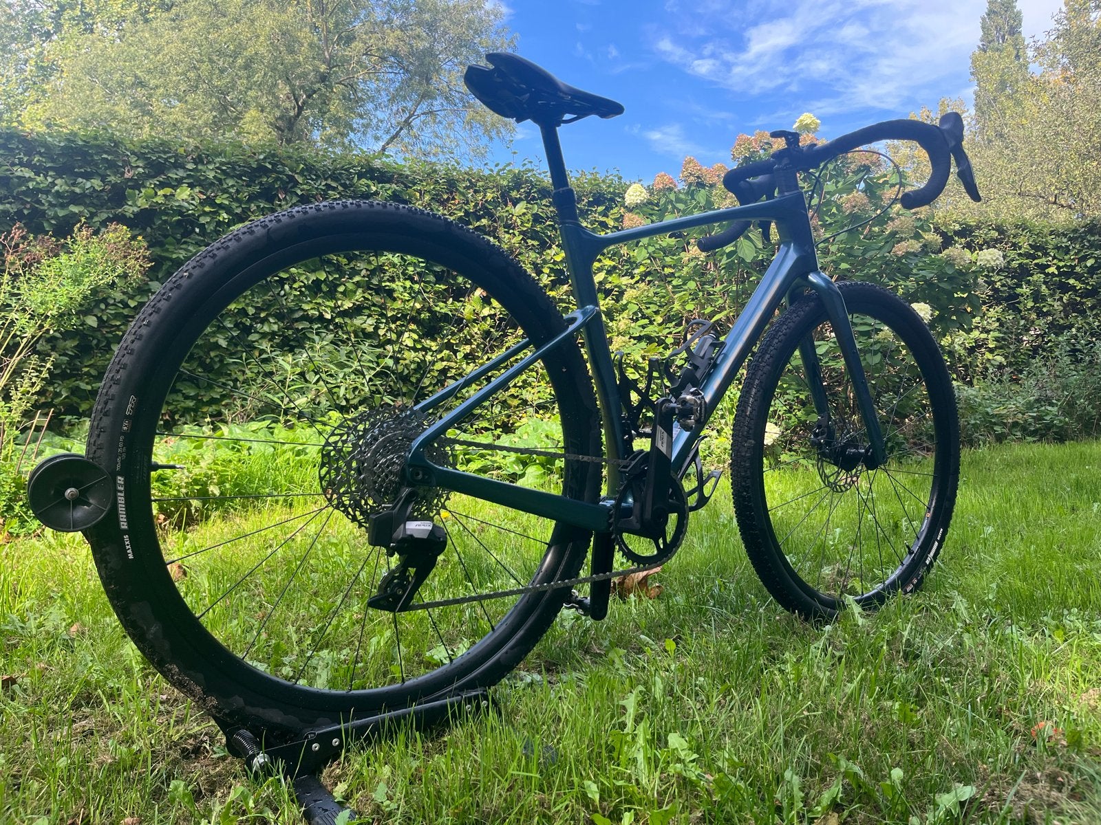 Giant Revolt Advanced 2 Gravelbike SRAM Apex 1x12 carbon