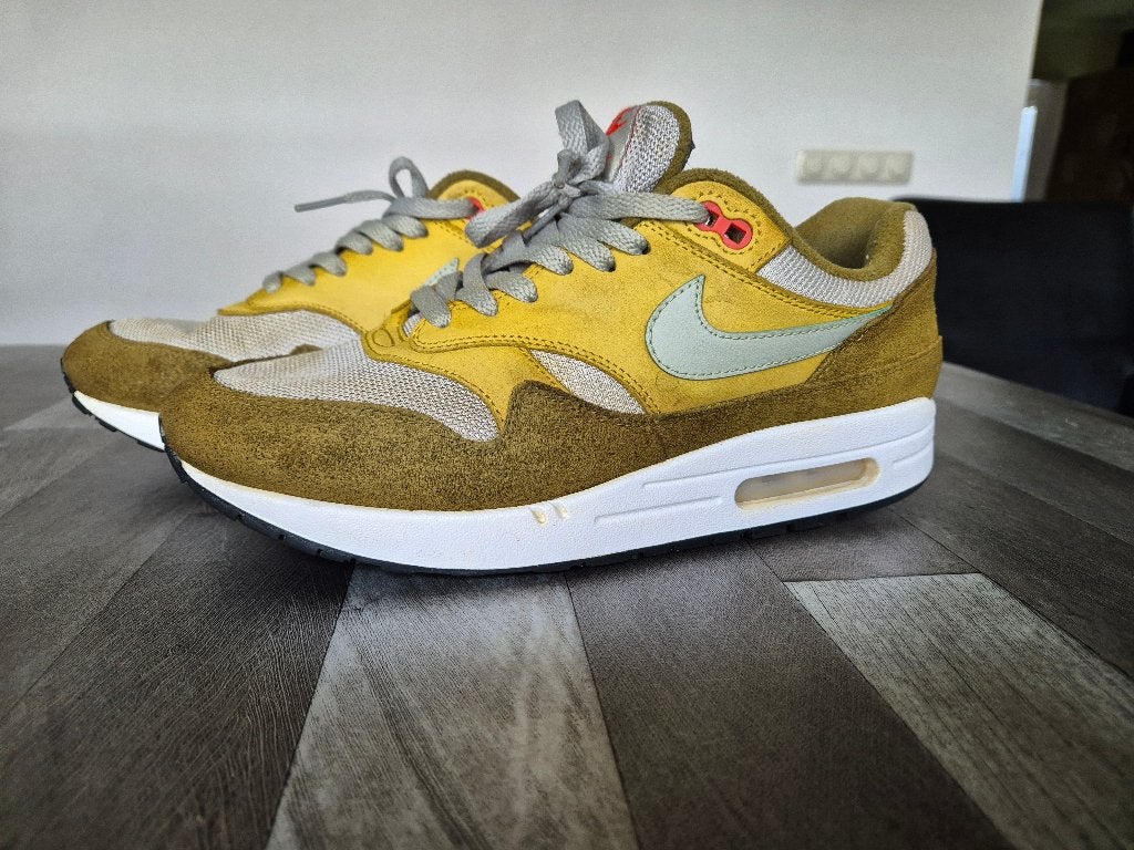 Nr. 149 Nike air max 1 curry pack olive gebruikt maat 43, Overige kleuren, Nike, Ophalen of Verzenden, Gedragen