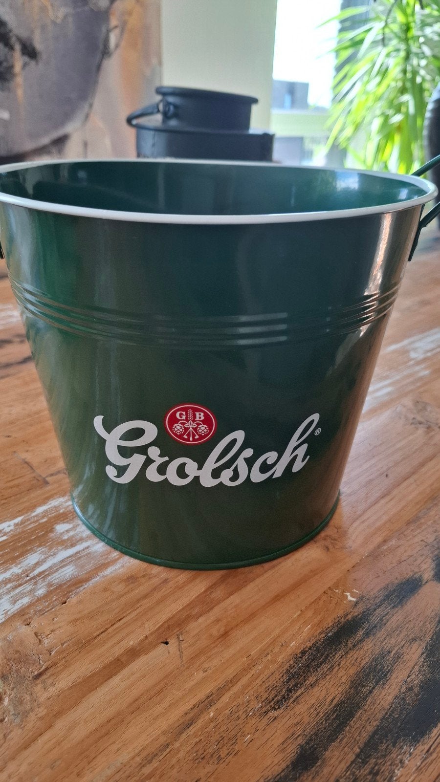 emmer, Ophalen, Kunststof