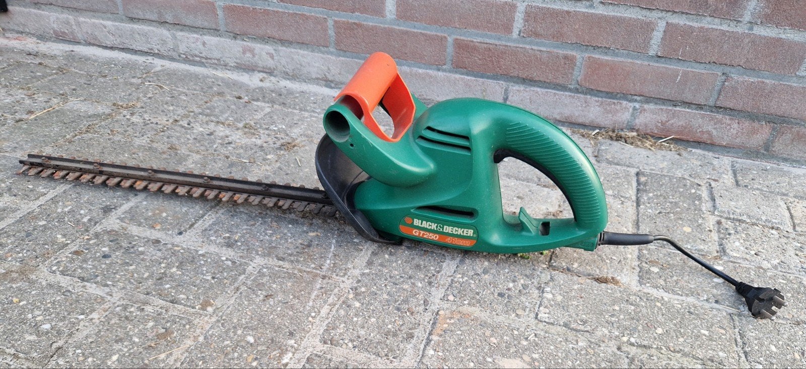 Black & Decker GT250 heggenschaar 41cm, Ophalen, Gebruikt, Elektrisch, Black & Decker