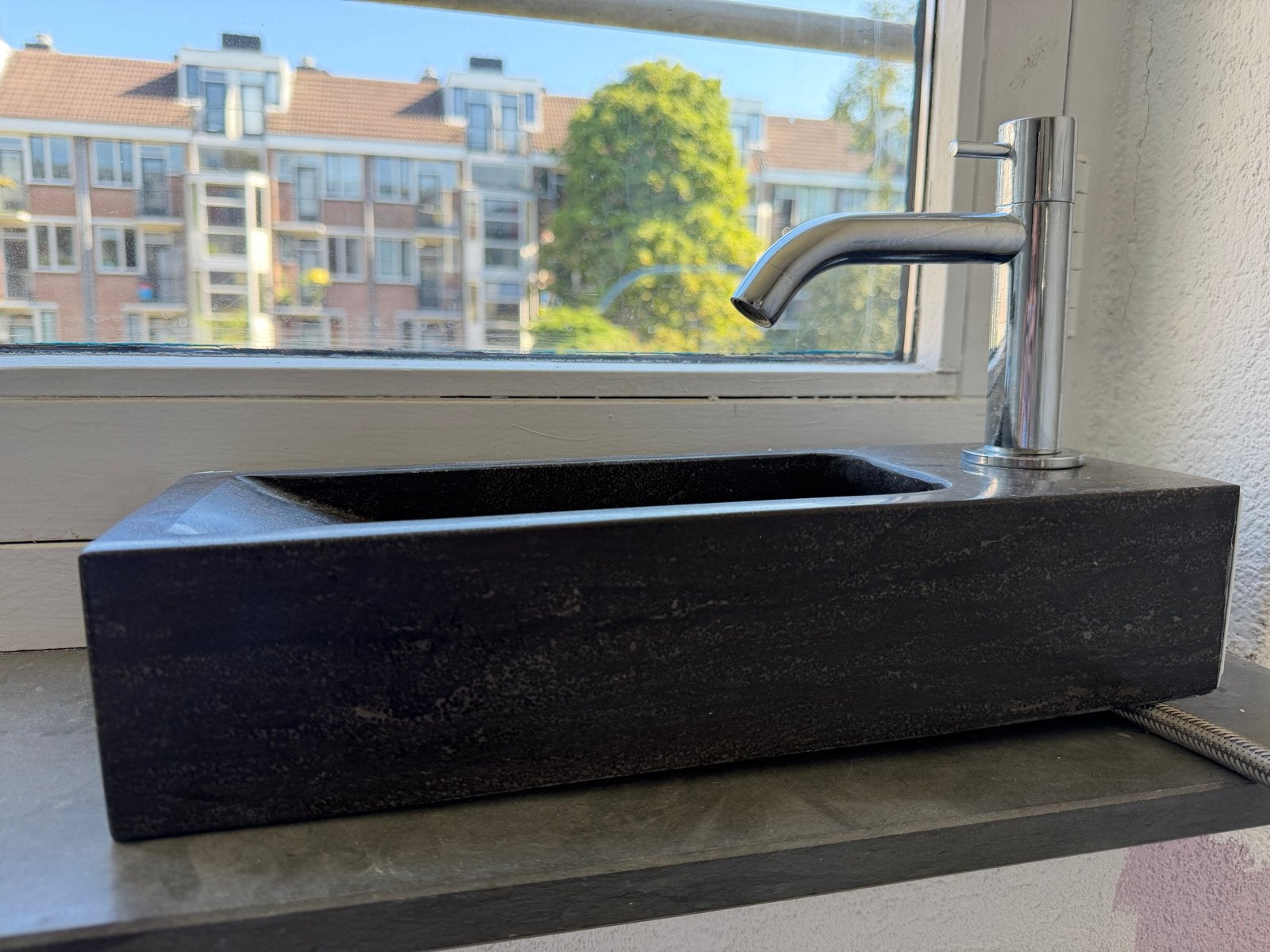 Toilet fonteintje (wasbak en kraan) natuursteen, Doe-het-zelf en Verbouw, Ophalen, Gebruikt, Chroom, Kraan