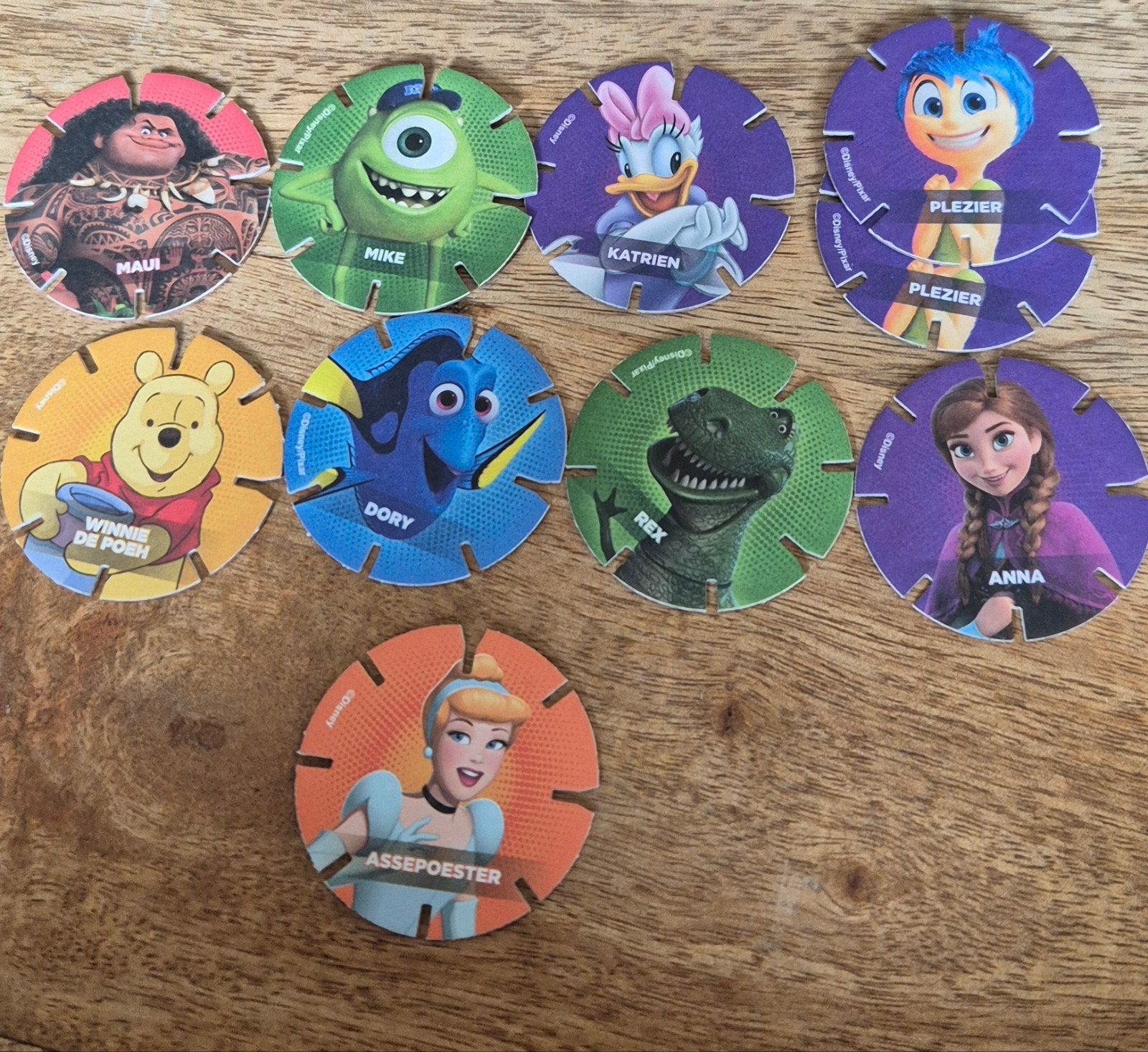 Disney Pixar Diskeyz AH - Zoeklijst en Dubbele Diskeyz, Ophalen of Verzenden, Overige figuren, Gebruikt, Papier, Kaart of Schrift
