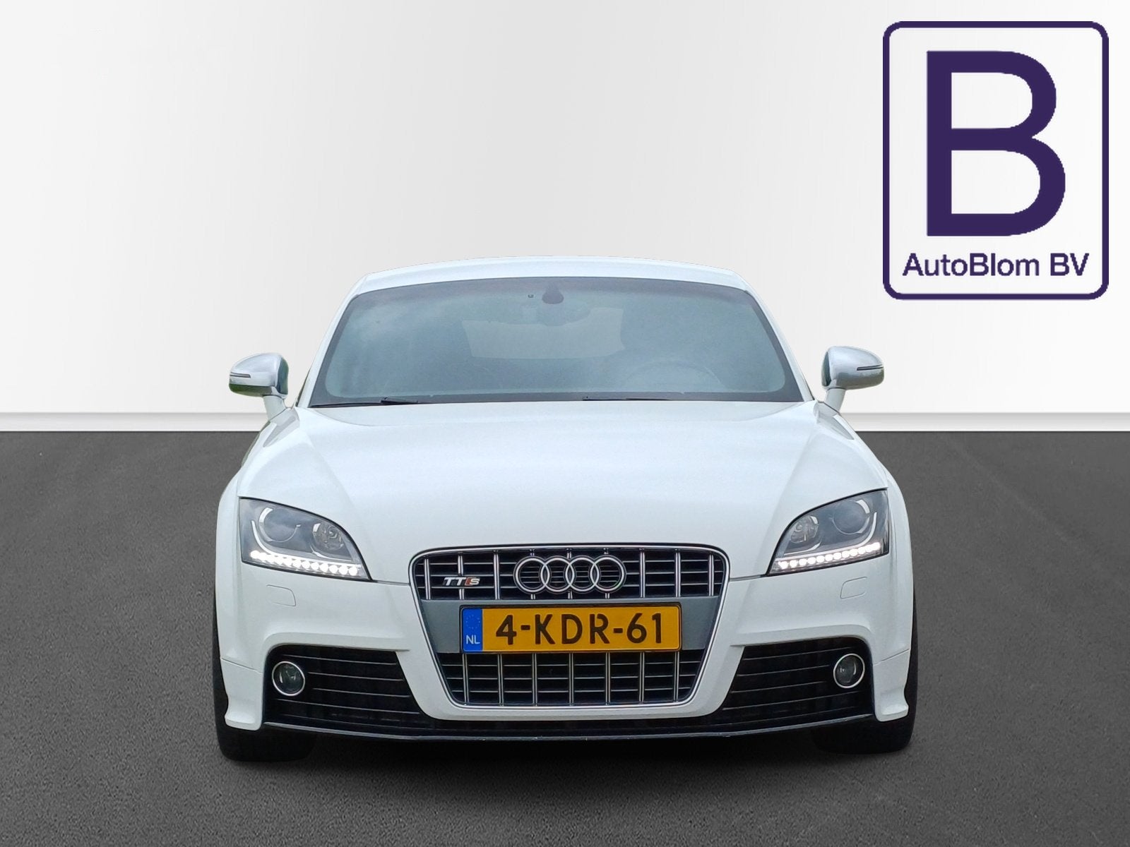 Audi TT TTS - 2.0 TFSI / 303 PK-350 Nm! / Alle documentatie, Auto's, Euro 5, Gebruikt, Zwart, 4 cilinders