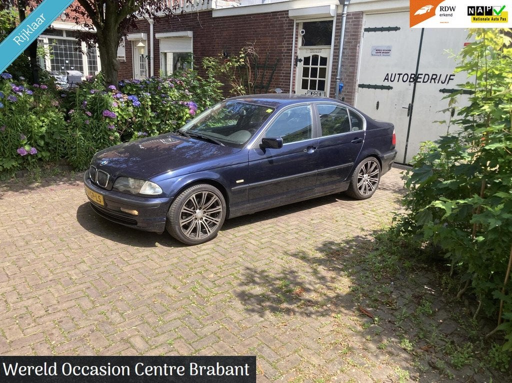 BMW 3-serie 325i Executive automaat, Auto's, Automaat, Gebruikt, Blauw, Origineel Nederlands