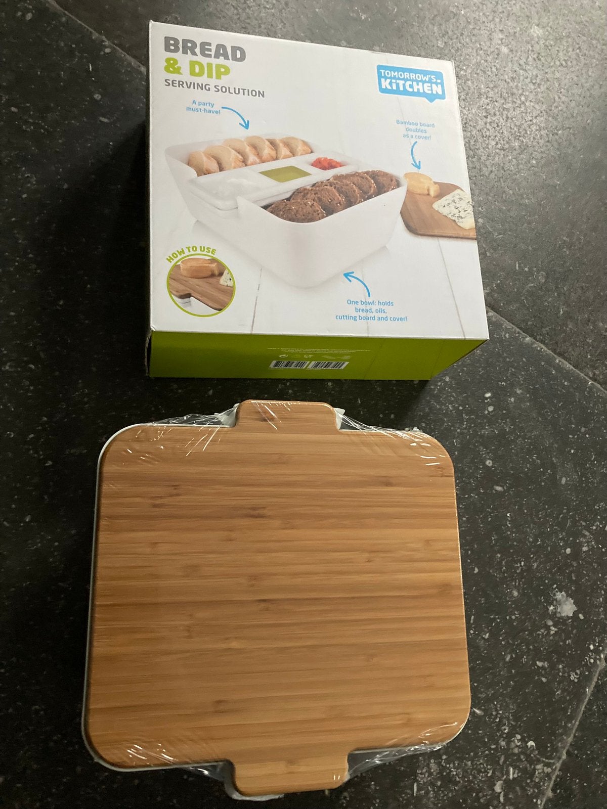 Brood- en dipset nieuw in doos Tomorrow’s Kitchen, Huis en Inrichting, Snij-/serveerplank, Ophalen of Verzenden, Nieuw, Overige merken