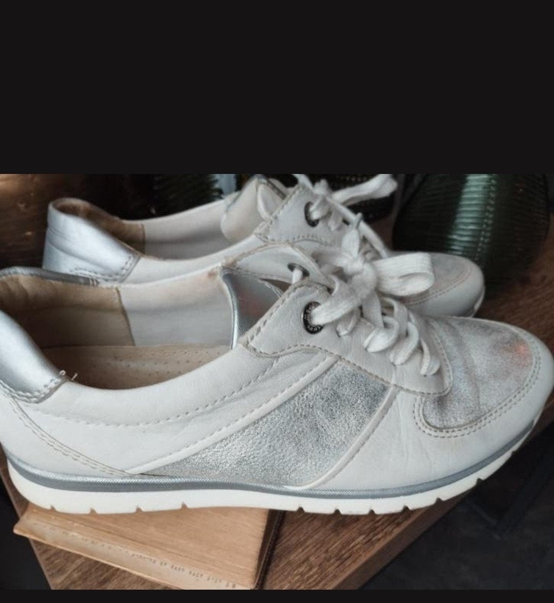 Medicus witte sneakers maat 38, Medicus, Wit, Ophalen of Verzenden, Sneakers of Gympen