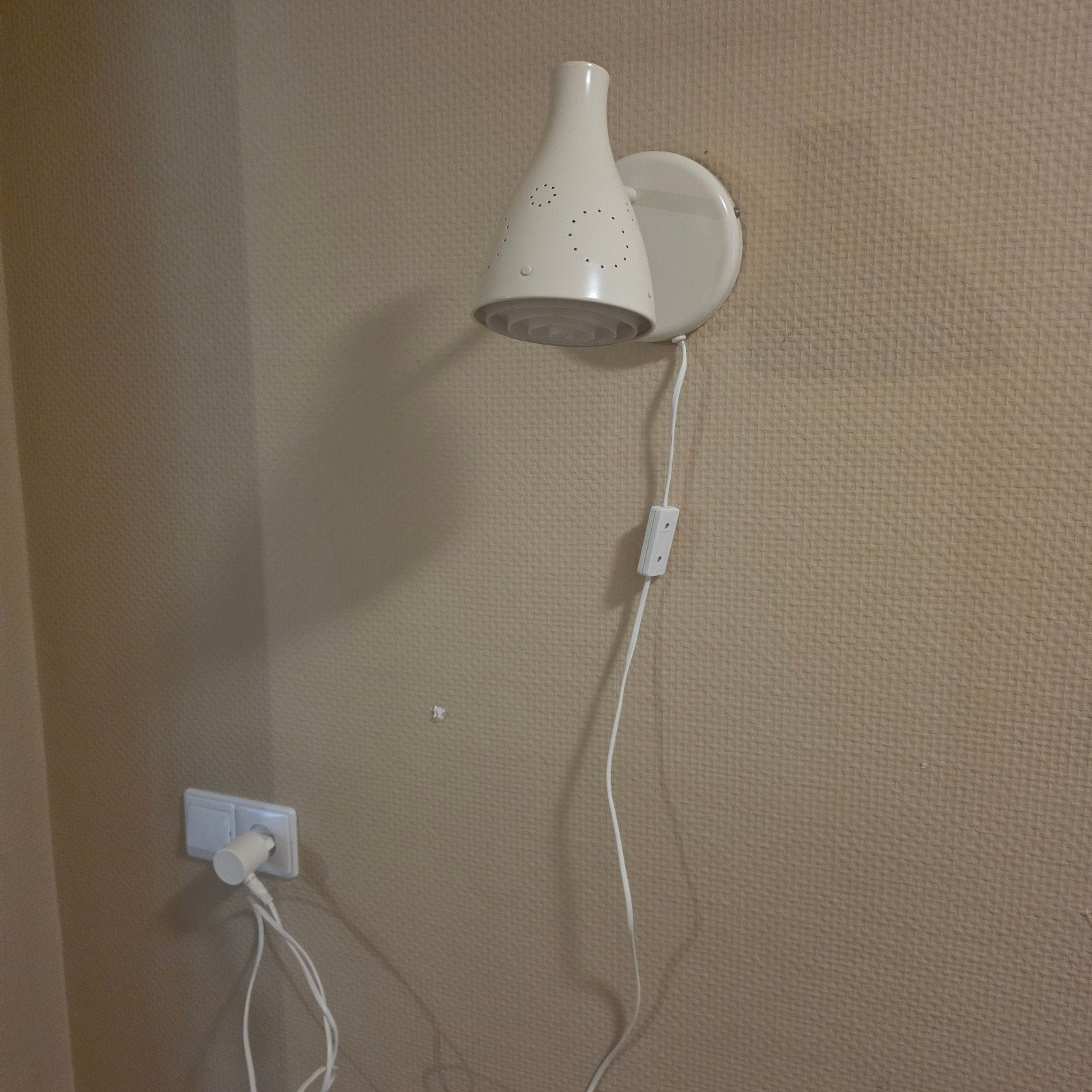 IKEA Skojig Wandlamp Wit Kinderkamer Nachtlampje, Ophalen of Verzenden