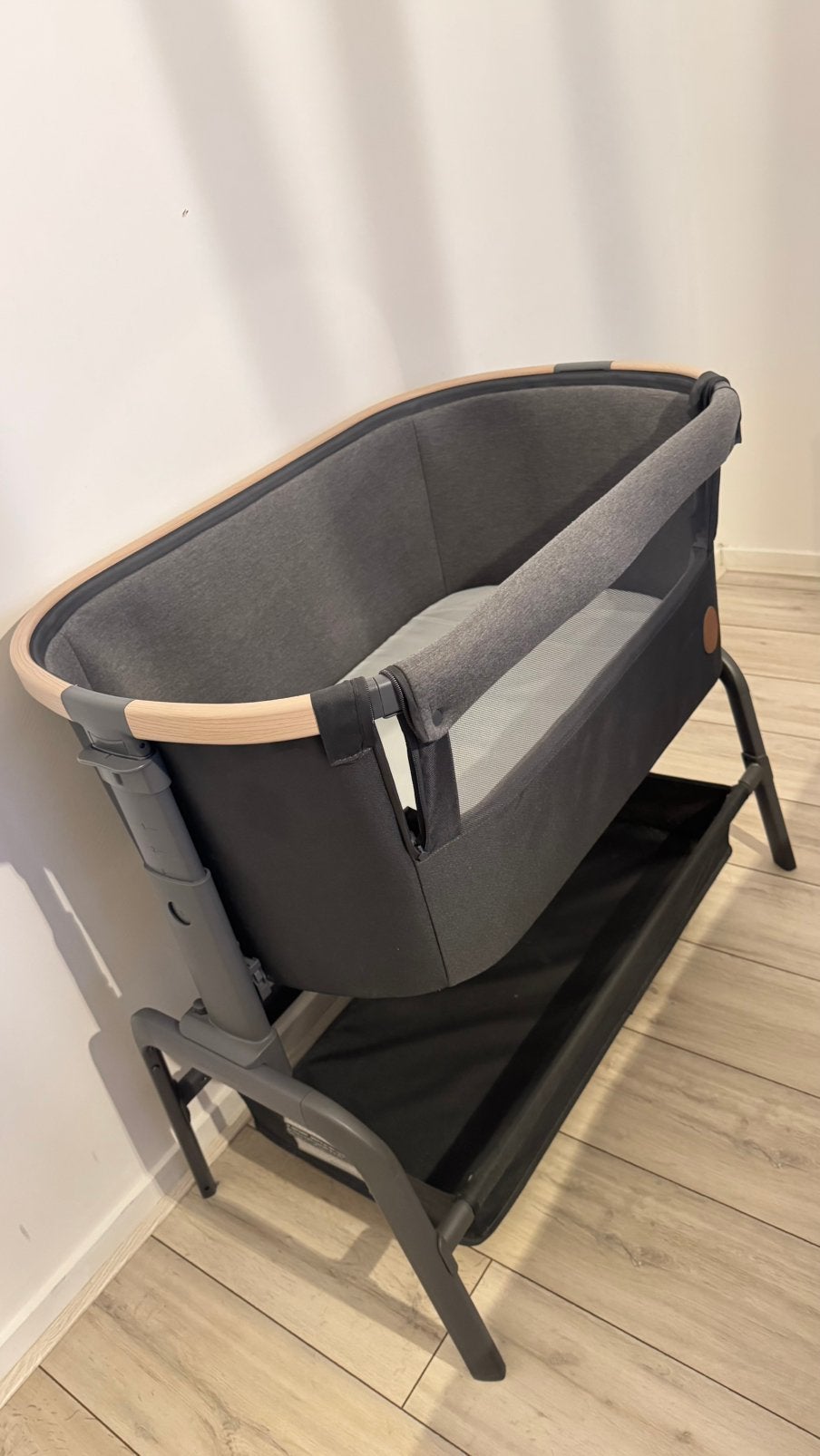 Maxi Cosi Lora co sleeper, Kinderen en Baby's, Babywiegjes en Ledikanten, Ophalen, Zo goed als nieuw, Ledikant