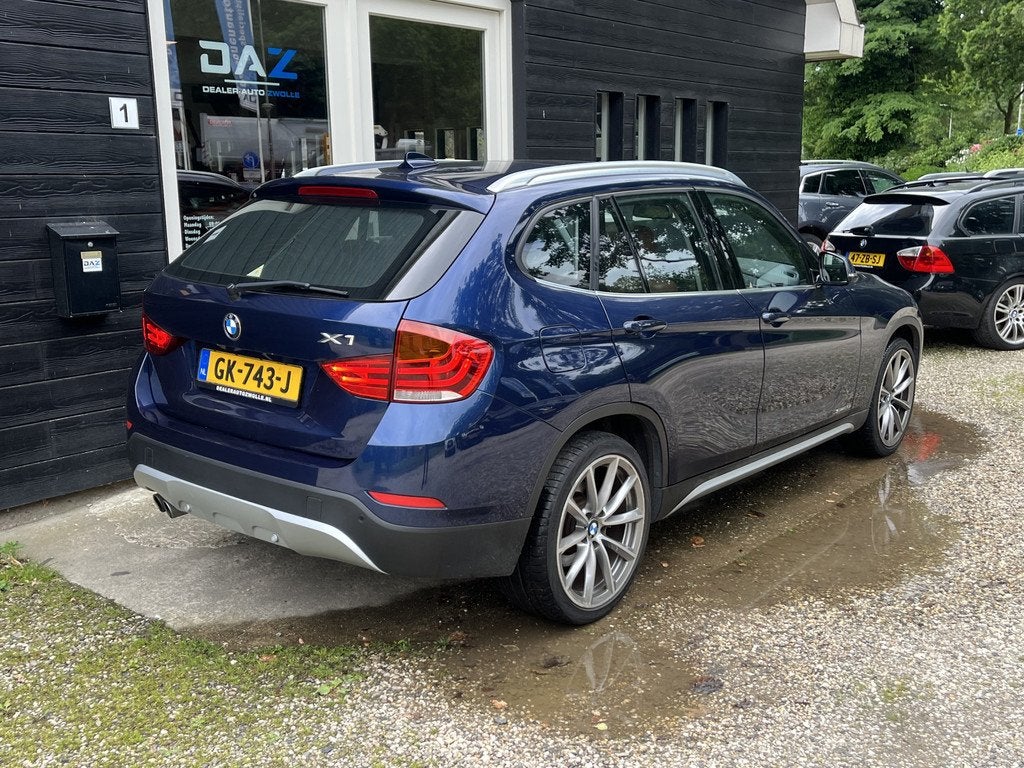 BMW X1 sDrive20i High Executive Aut/Ecc/Leer/Navi/Pano, Auto's, Euro 6, 4 cilinders, 184 pk, SUV of Terreinwagen
