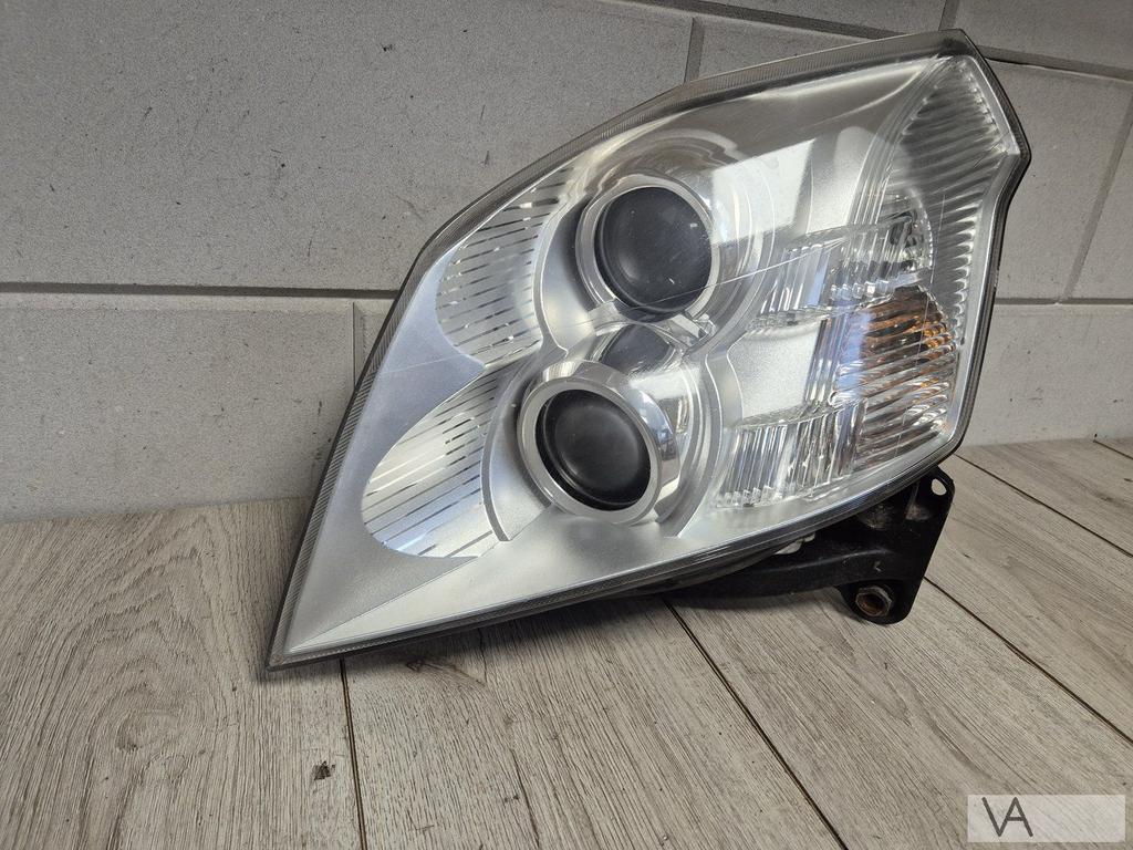 Cadillac BLS 2006 - 2010 koplamp links xenon p12759603 €500, Cadillac, Gebruikt, -, -
