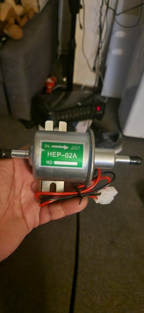 auto brandstaof pomp 12 volt, Ophalen of Verzenden, Nieuw