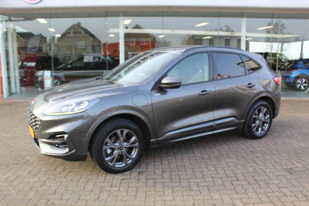 Ford Kuga 2.5-225pk Plug-in Hybrid ST-Line X. Hybride rijden, 12 maanden, 14 kWh, Gebruikt, Zwart