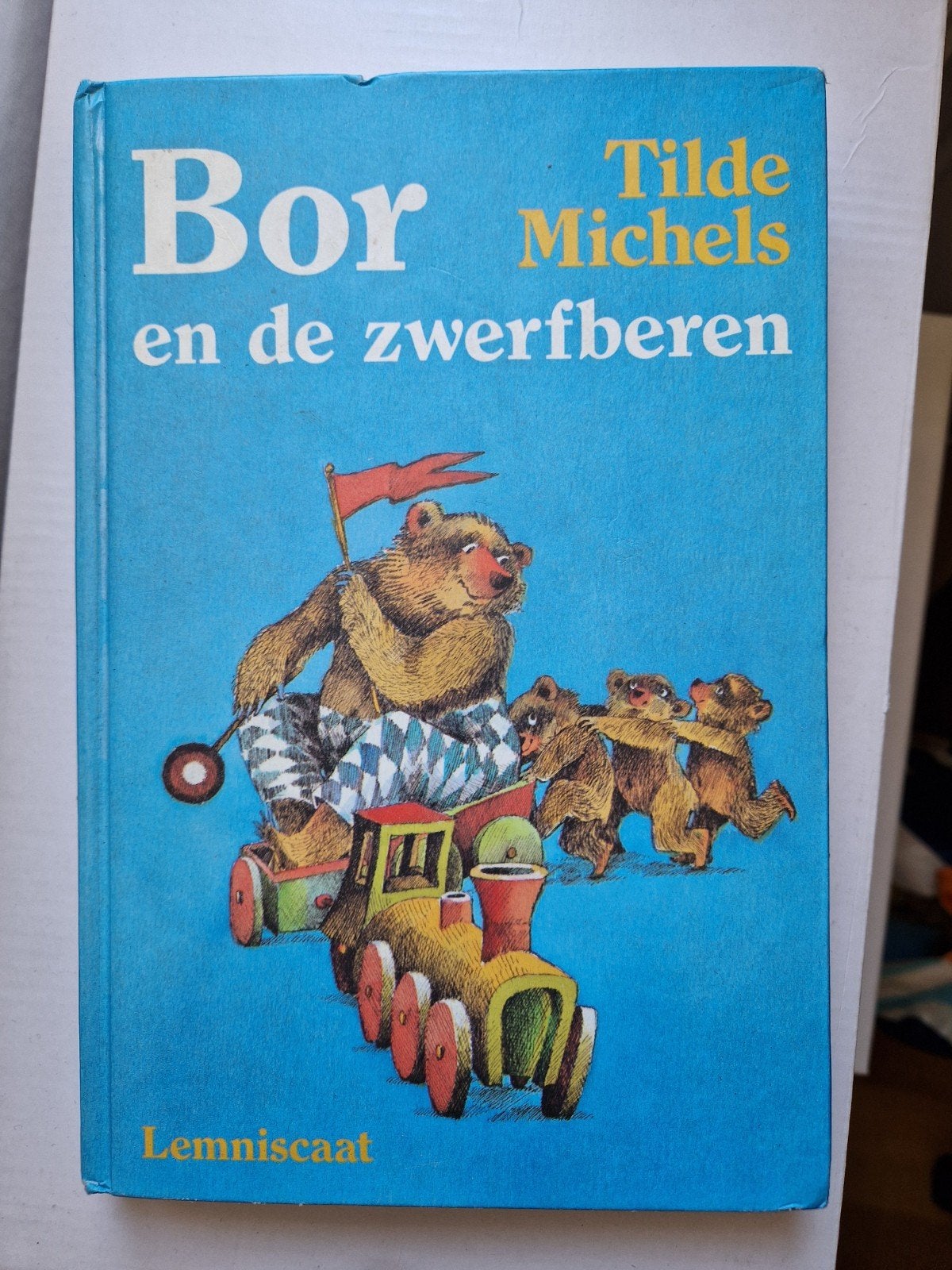Bor en de zwerfberen - Tilde Michels, Ophalen, Fictie algemeen