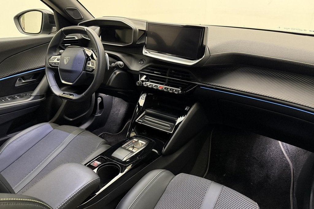 Peugeot 2008 1.2 Hybrid 136 GT | Navigatie | Apple Carplay/A, Euro 6, 1199 cc, Leder en Stof, Origineel Nederlands