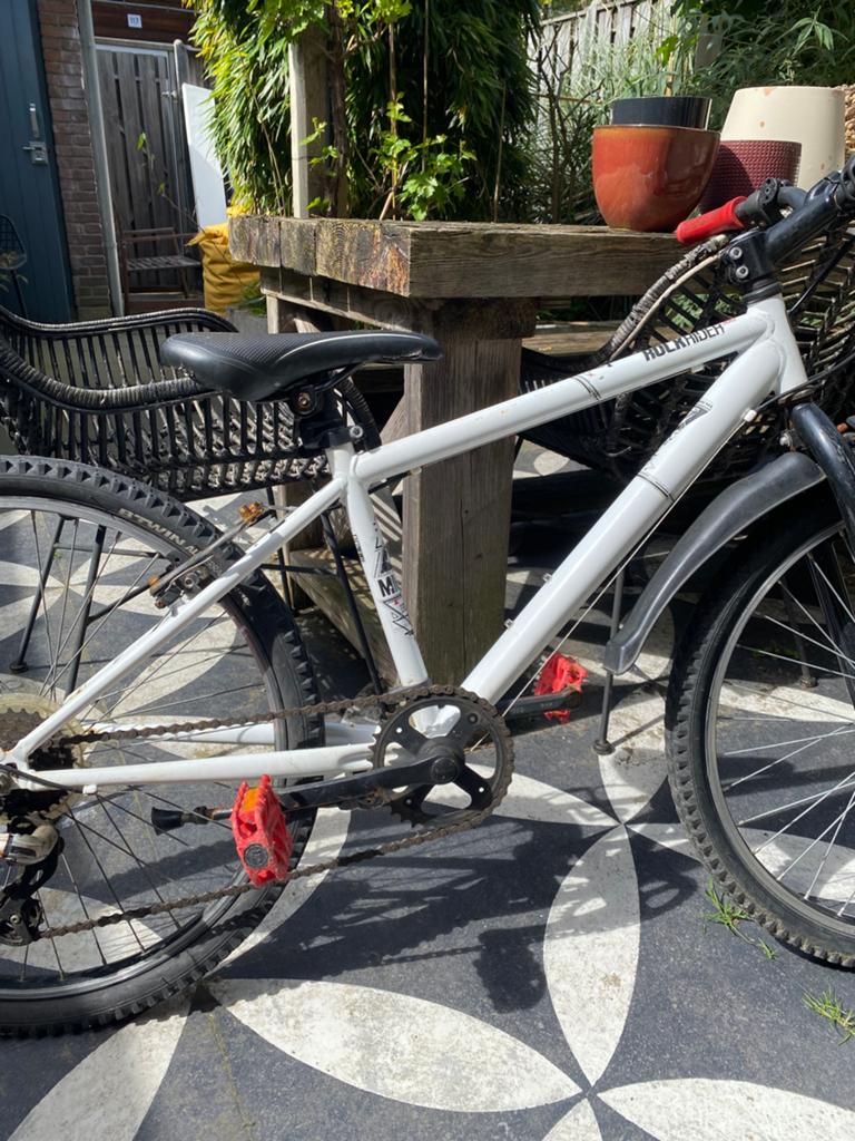 Rockrider 300 mountainbike, 24 inch, Fietsen en Brommers, Fietsen | Jongens, Ophalen, Gebruikt, 24 inch, Versnellingen