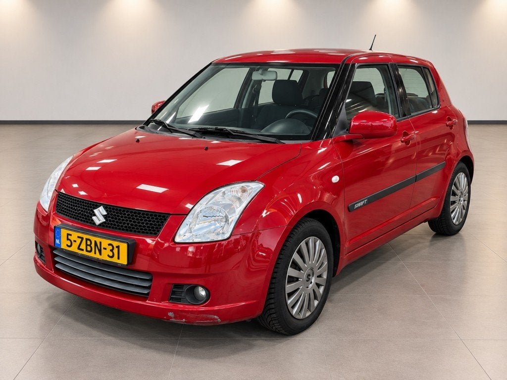 Suzuki SWIFT 1.3 5-DRS airco APK 9-27 4 banden nieuw, Auto's, Swift, Bedrijf, Handgeschakeld, 93 pk