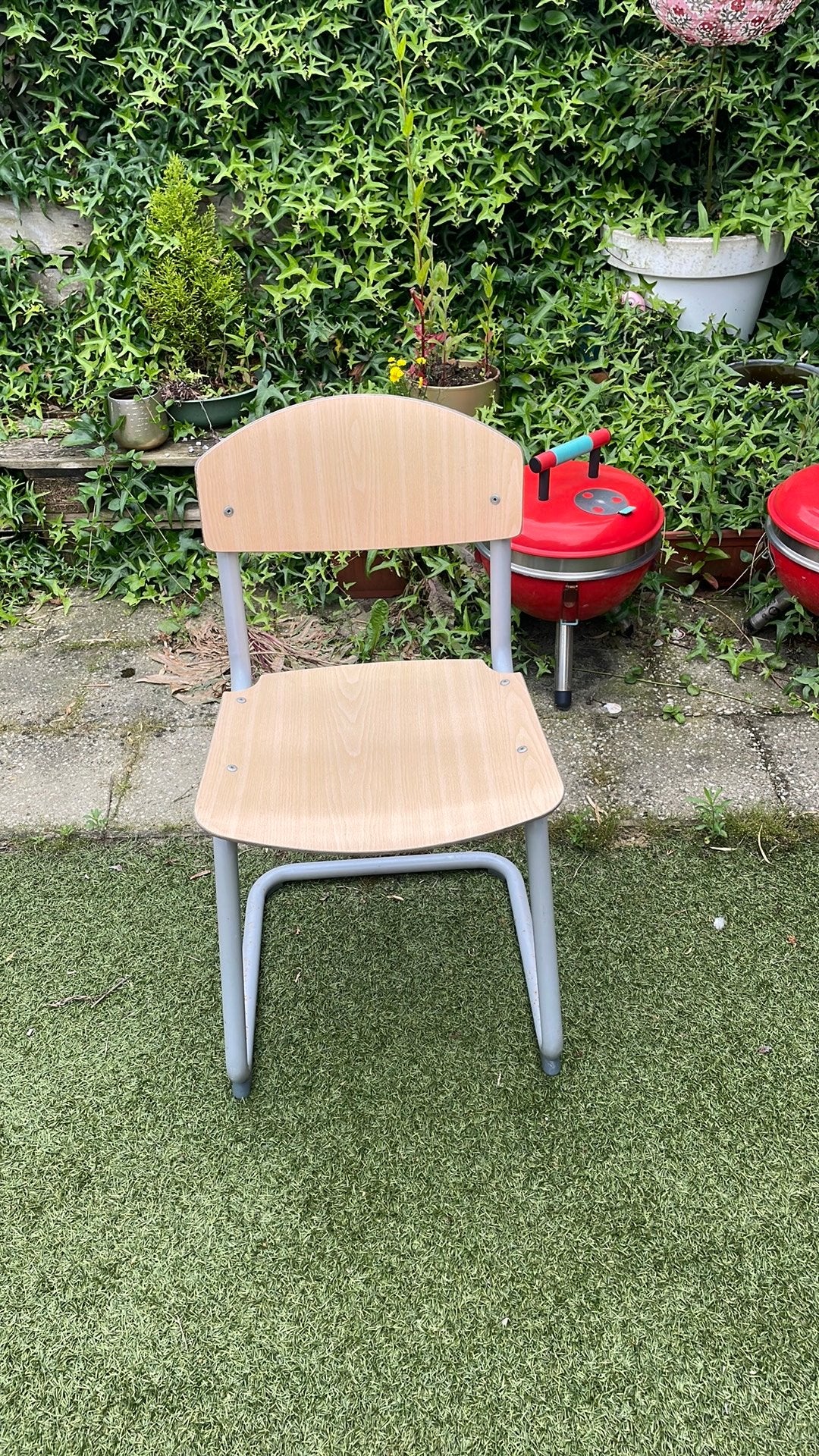 School stoelen, Huis en Inrichting, Stoelen, Ophalen, School stoelen, Gebruikt, Bruin