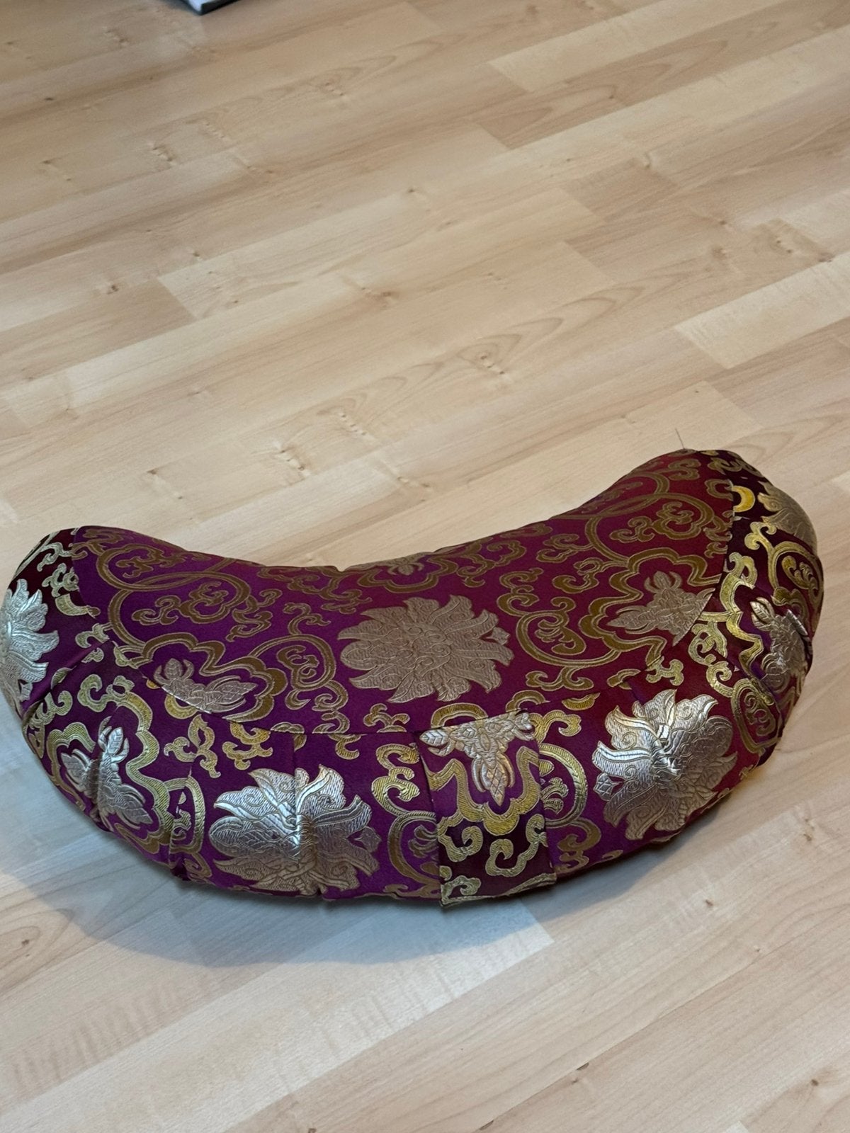Meditatie /Yoga kussen halve maan, Ophalen, Zo goed als nieuw
