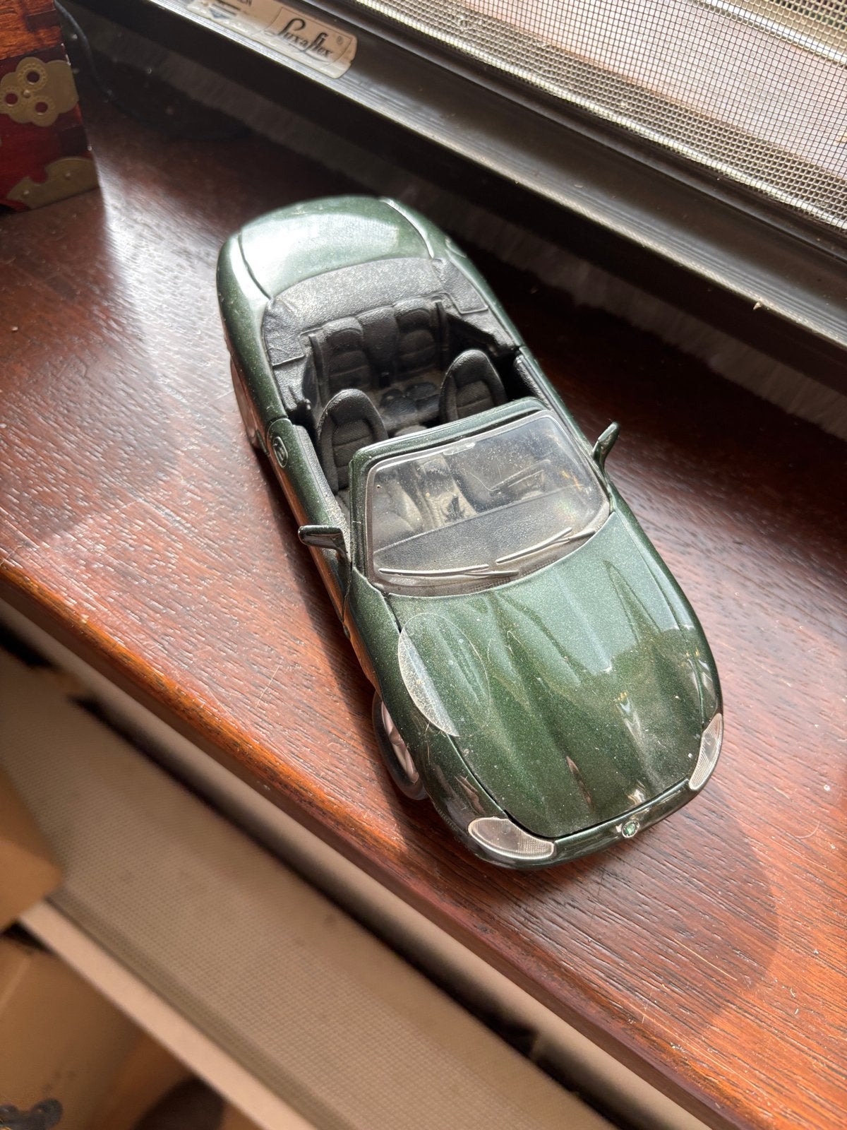 Maisto Jaguar XK8 schaalmodel - Groen, Ophalen of Verzenden, Gebruikt, Auto, Overige merken