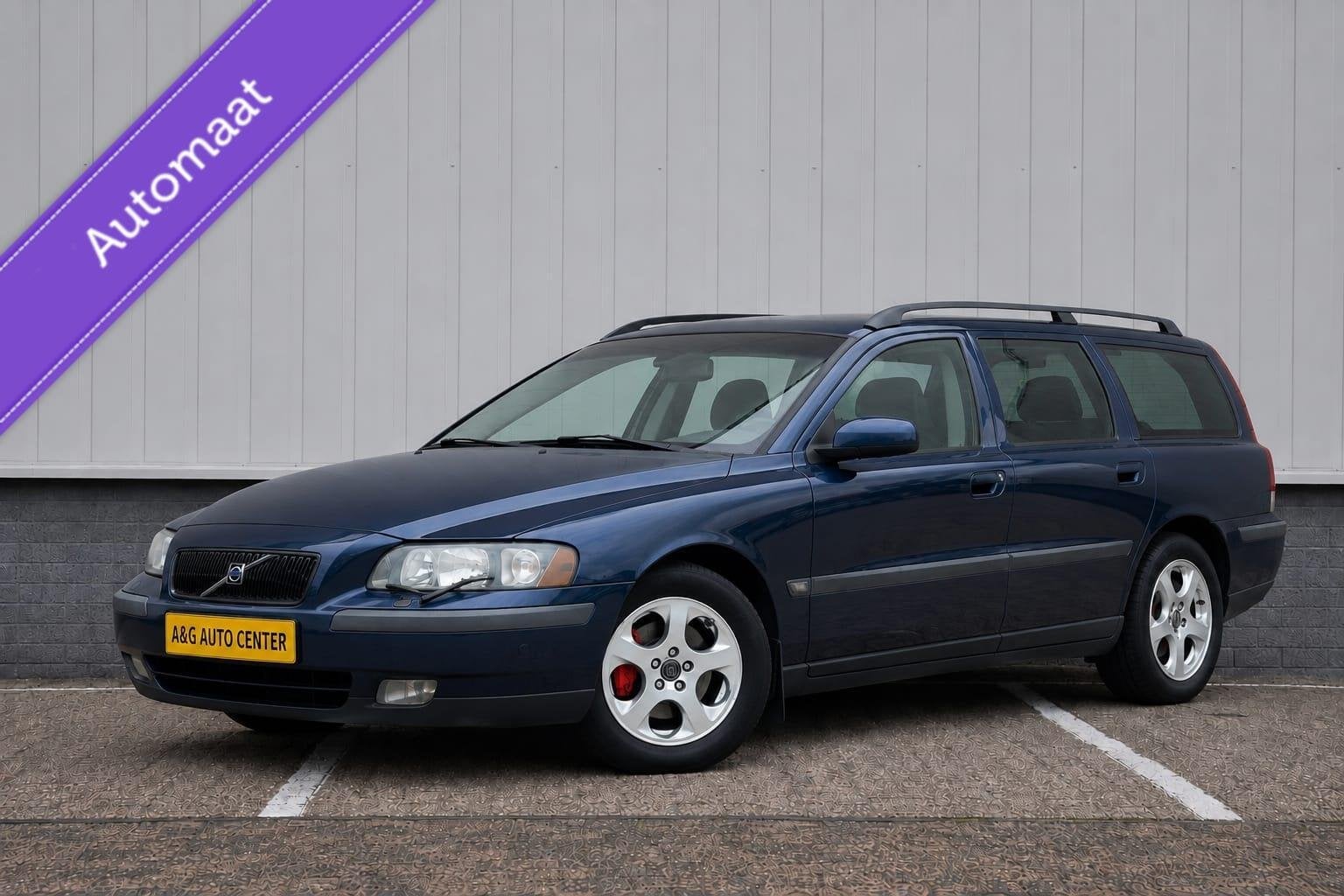 Volvo V70 2.4 T/1e Eig/200PK/Airco/CruiseContr/Leer/Trekhaak, Auto's, Gebruikt, Blauw, Stoelverwarming, 2435 cc