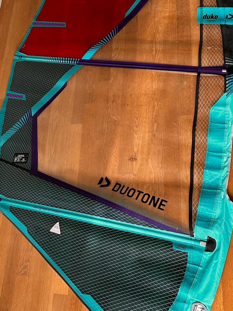 Duotone Duke 5.4 zgan, Watersport en Boten, Windsurfen, Met draagtas, 5 tot 6.5 m², Ophalen of Verzenden, Zo goed als nieuw
