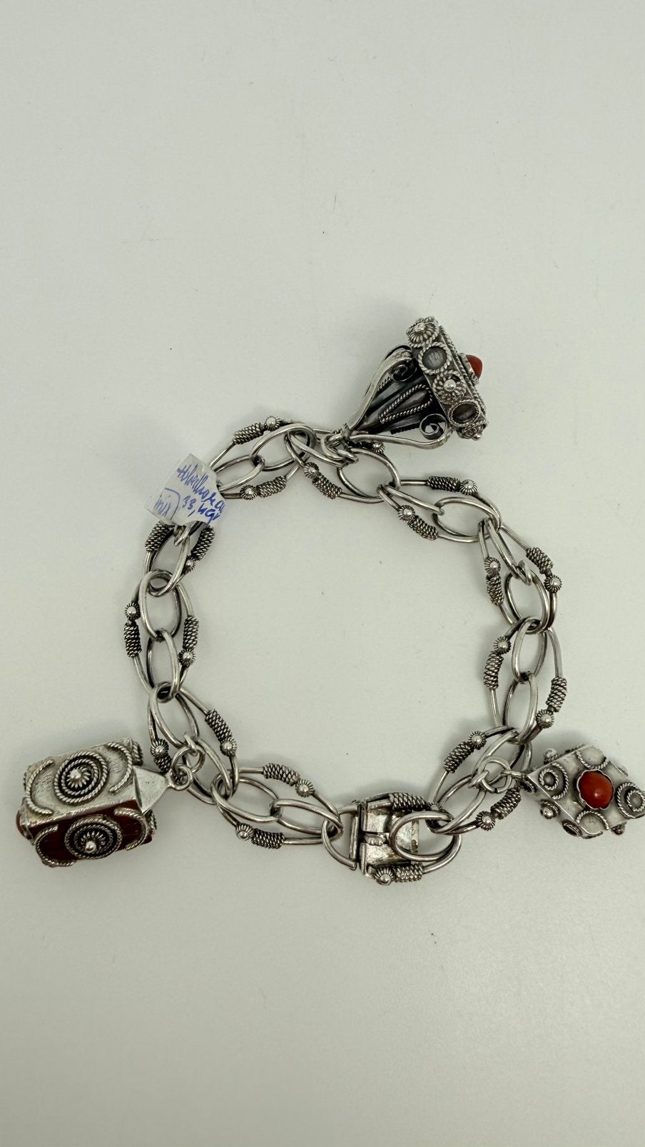 Prachtige zilveren armband met bedels er aan met bloedkoraal, Verzenden, Zilver, Armband, Met edelsteen