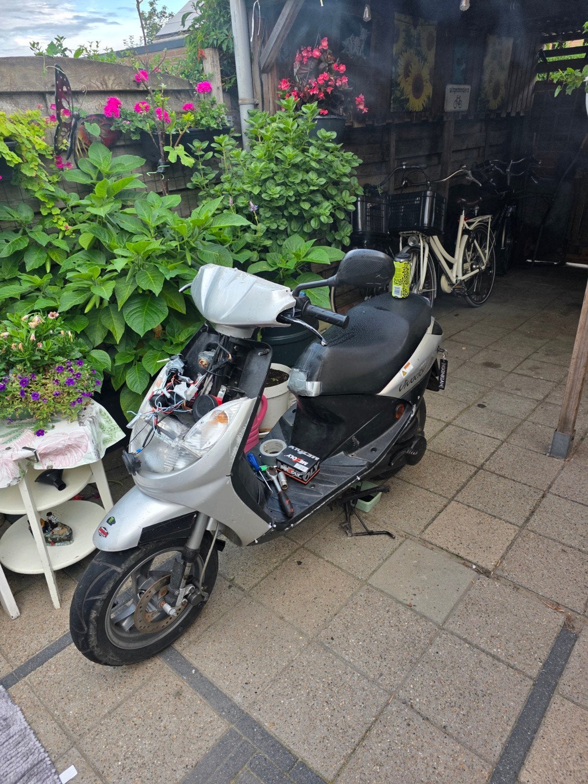 Peugeot Vivacity 50cc - Loopt niet,, Ophalen, Gebruikt, Benzine, 50 cc
