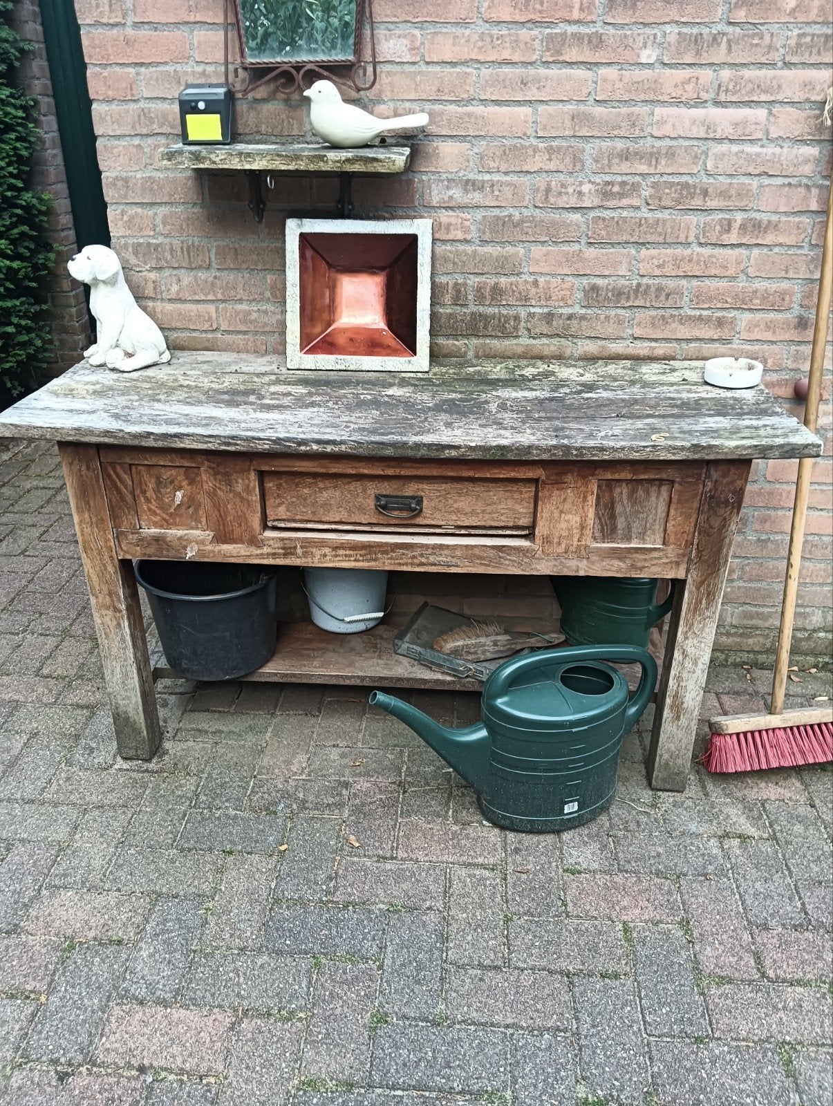Stevige houten sidetable/werkbank voor buiten - 140x80x35cm, Ophalen, Gebruikt