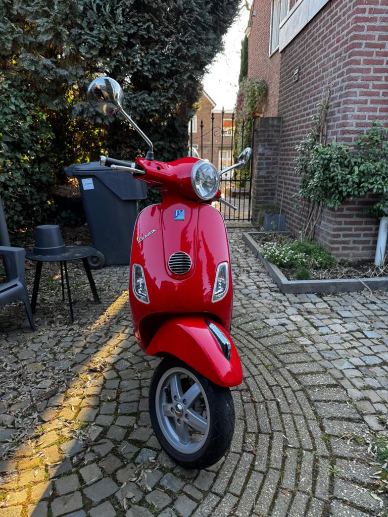 Vespa LX50 blauw kenteken, Ophalen, Gebruikt, Benzine, Vespa LX