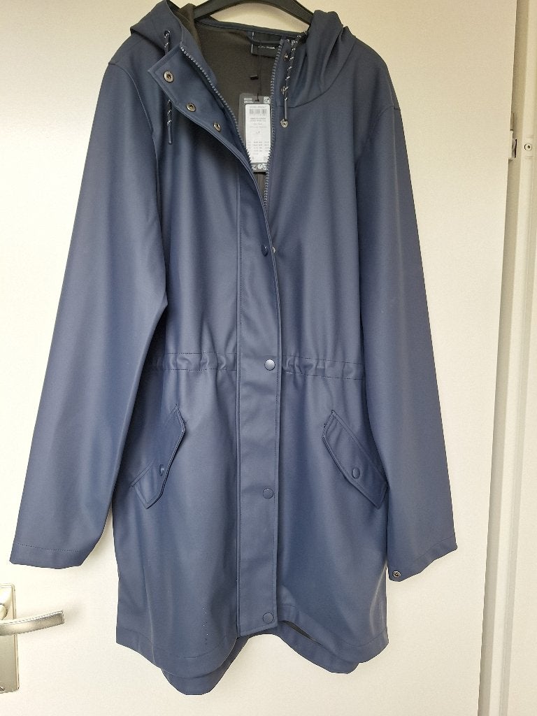 Regenjas. Nog nieuw!, Blauw, Vero Moda, Maat 42/44 (L), Nieuw