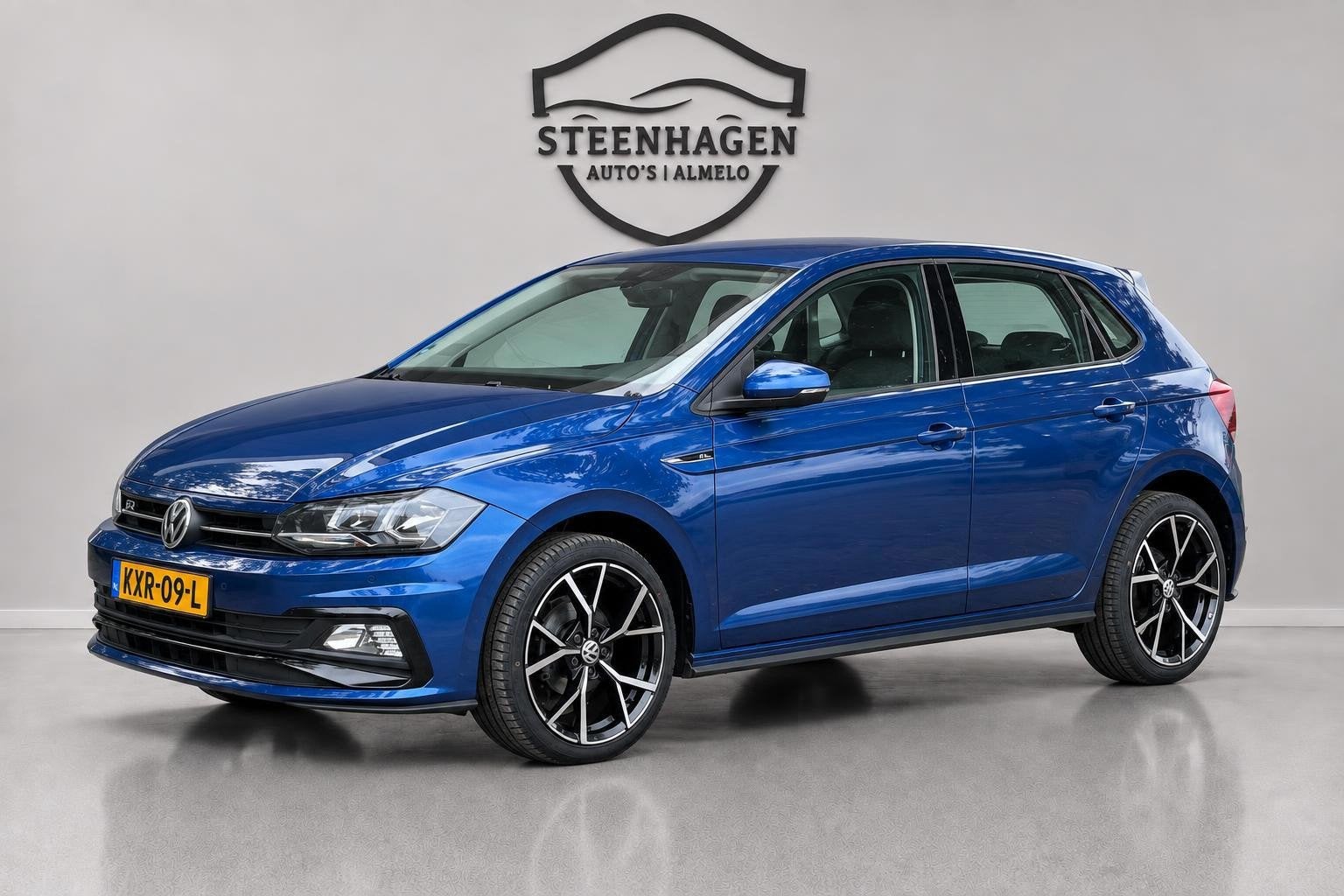 Volkswagen POLO 1.0 MPI R line, Euro 6, Blauw, Bedrijf, Handgeschakeld